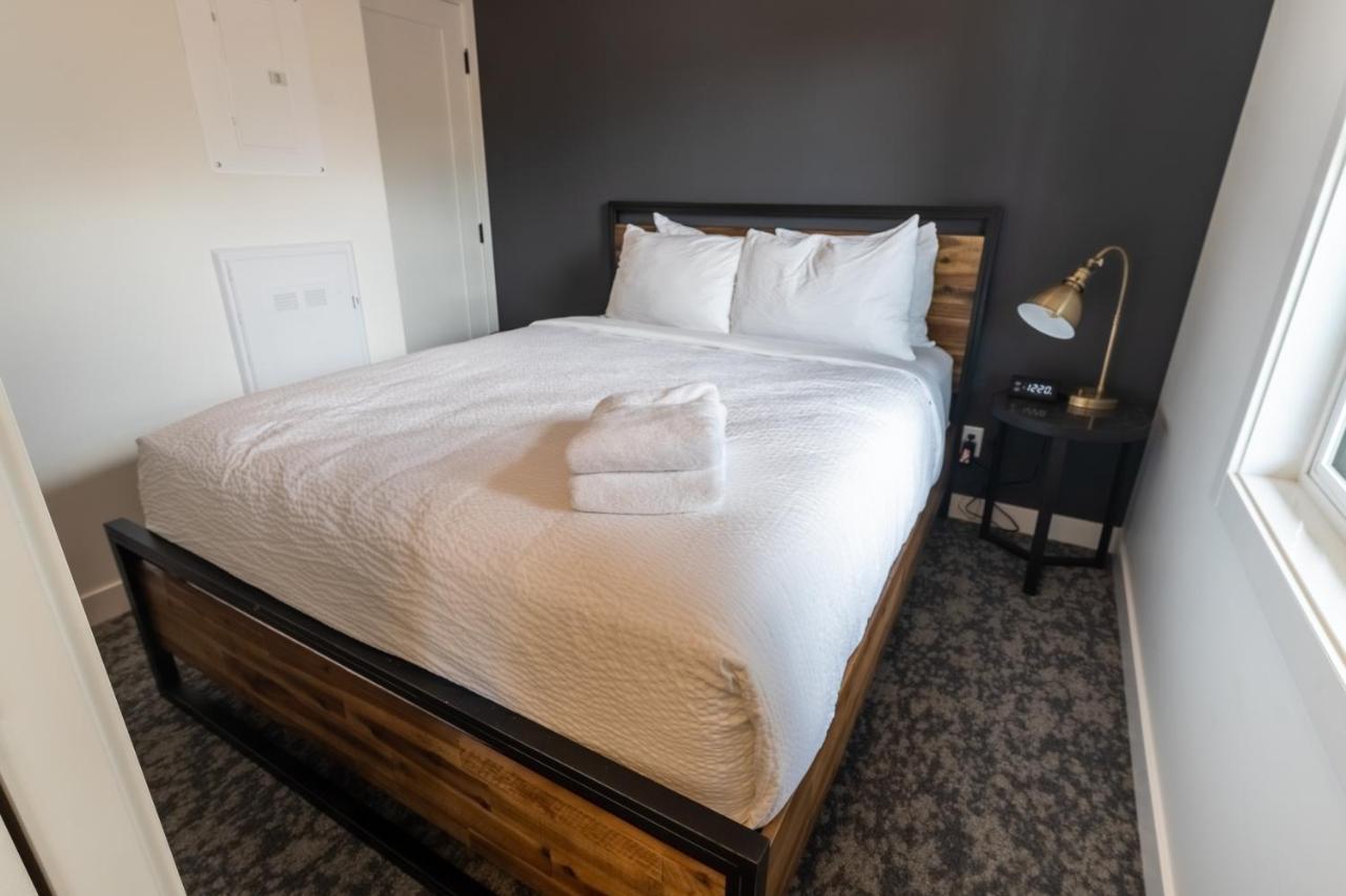 Basecamp Suites Кенмор Екстер'єр фото